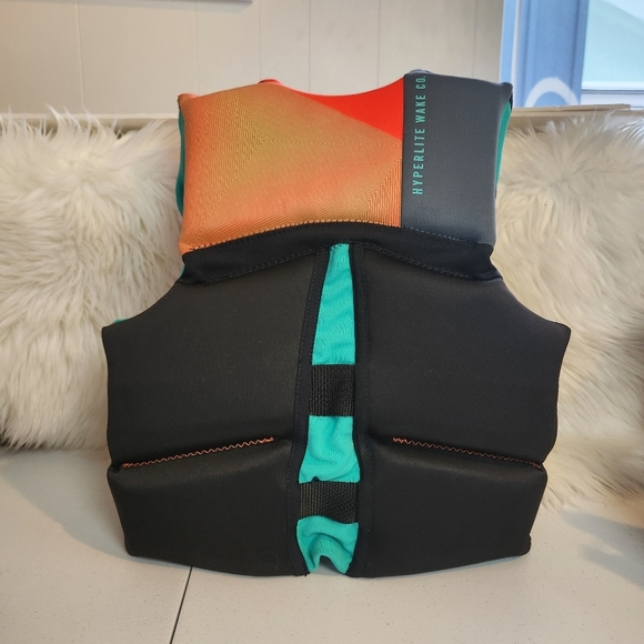 Hyperlite Youth Life Jacket Vest Swimming Flotation PFD 25-40 kg 55-88 lbs Zip - Picture 2 of 3